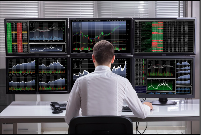Why Traders are Closely Monitoring COMEX Copper While Looking for Crypto Trading Opportunities